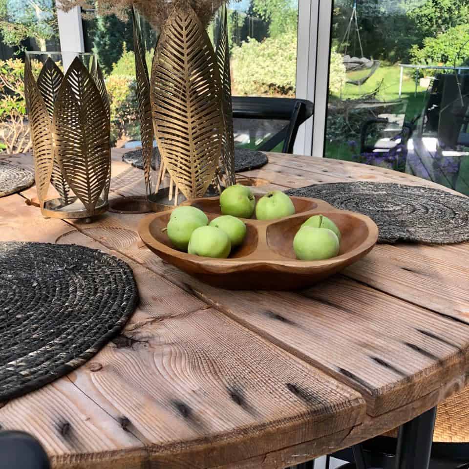 Skål med rum i Teak - VIAMAJA