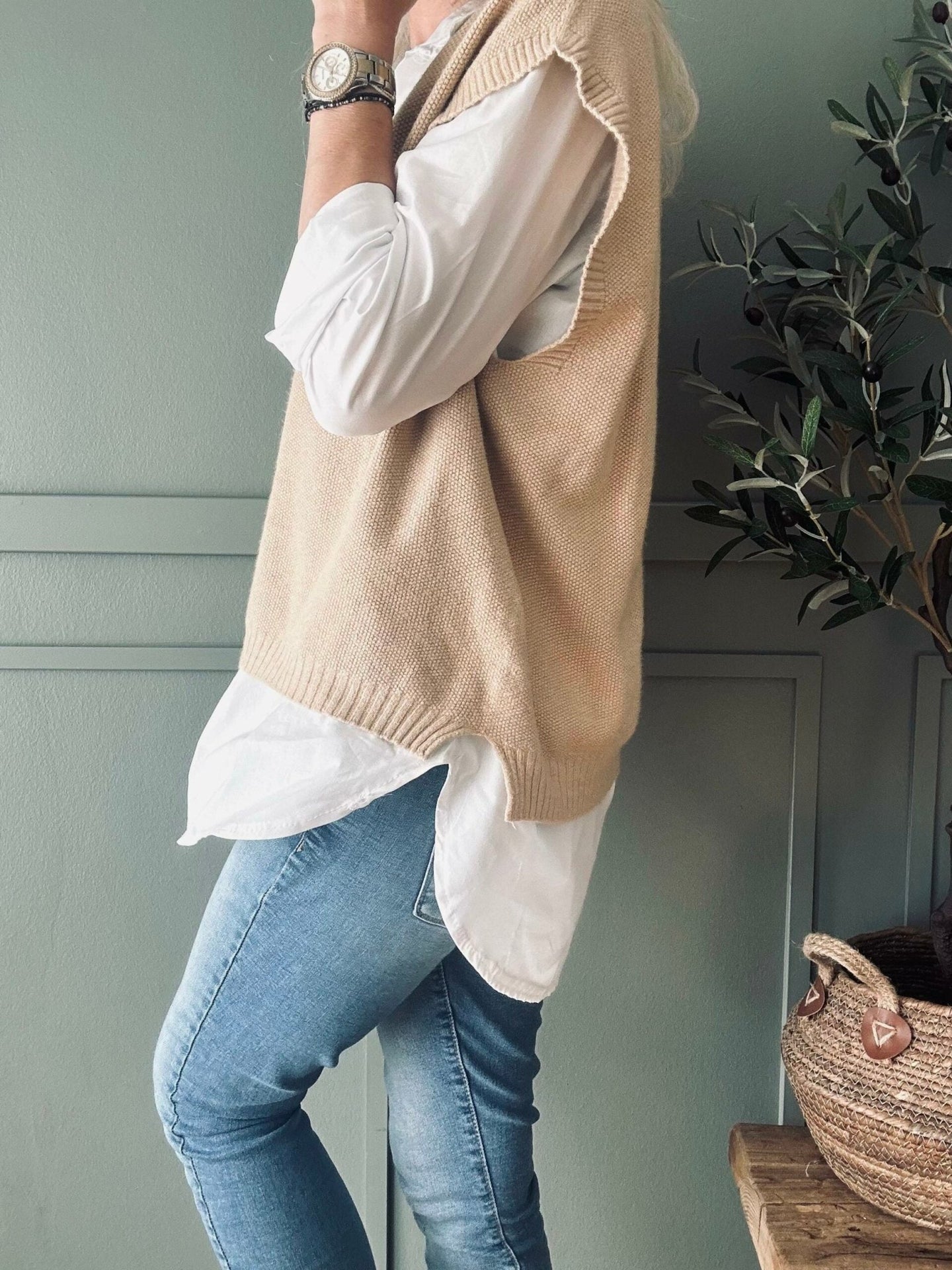 Skjorte med vest – Onesize Norah beige - VIAMAJA.DK