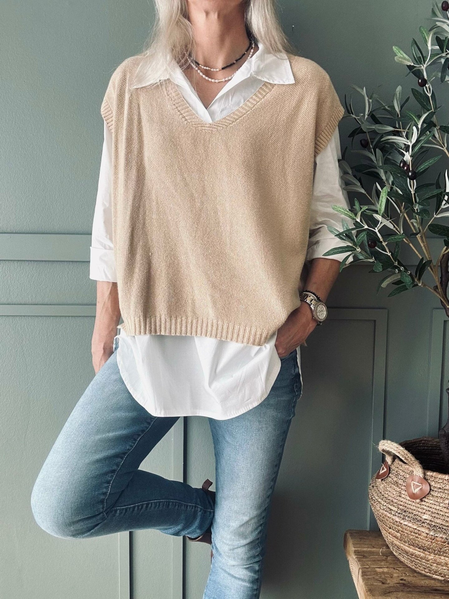 Skjorte med vest – Onesize Norah beige - VIAMAJA.DK