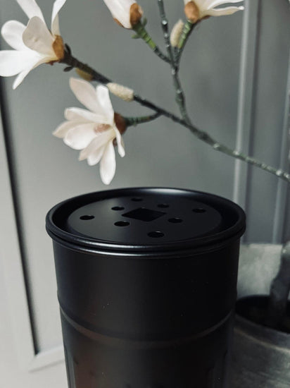 Skraldespand / Askebægre - Sort metal - VIAMAJA.DK