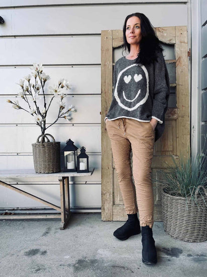 Strik SMILE Brown Oversize - VIAMAJA.DK