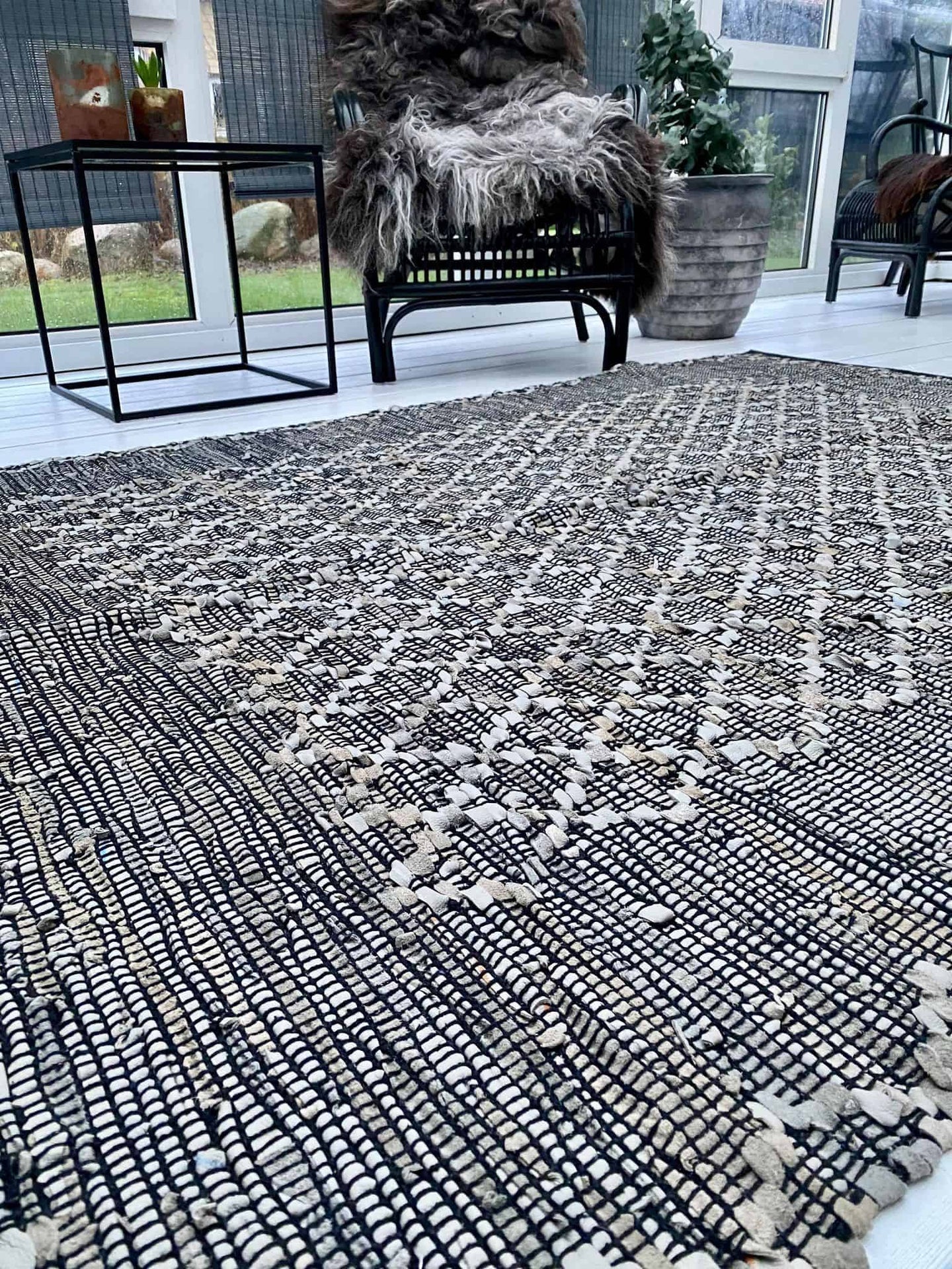 Tæppe i skind - 140x200cm - VIAMAJA.DK