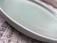 Tallerken i stentøj - mint grøn Ø27cm - VIAMAJA.DK