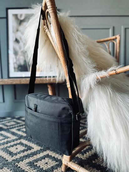 Taske crossbody i sort nylon – Unisex - VIAMAJA.DK