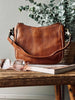Veske Dicte walnut m. 2 veskeremmer