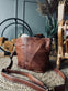 Taske Medium Walnut / Gold - VIAMAJA.DK
