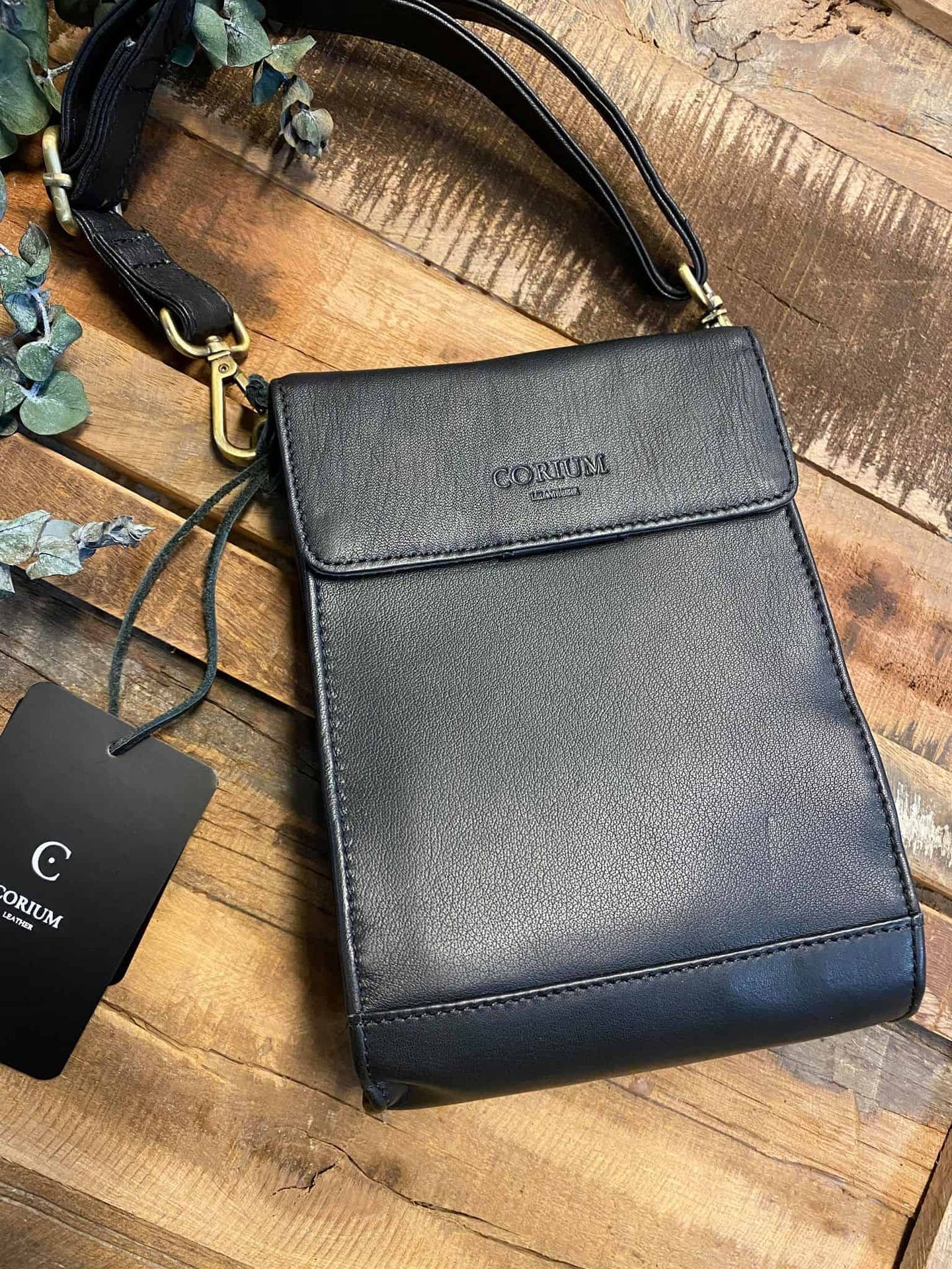 Taske MILLE crossbody - Sort skind - VIAMAJA.DK