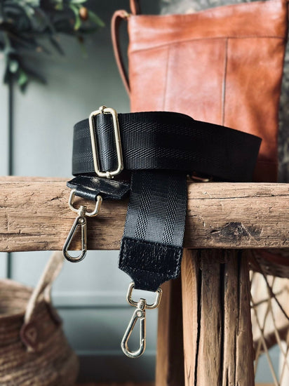 Taskerem Black / gold - VIAMAJA.DK