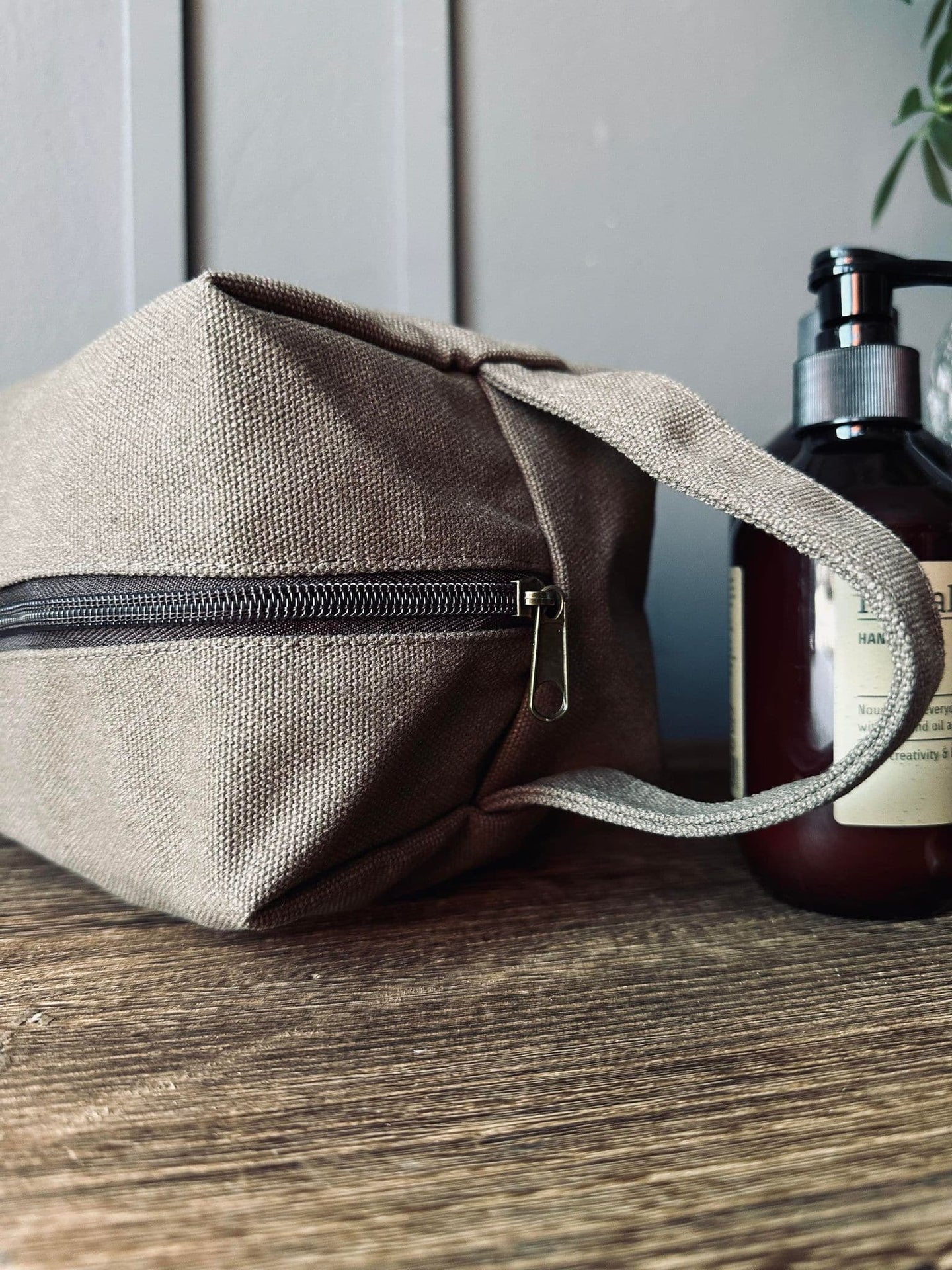 Toilettaske - Kanvas Brown - VIAMAJA.DK