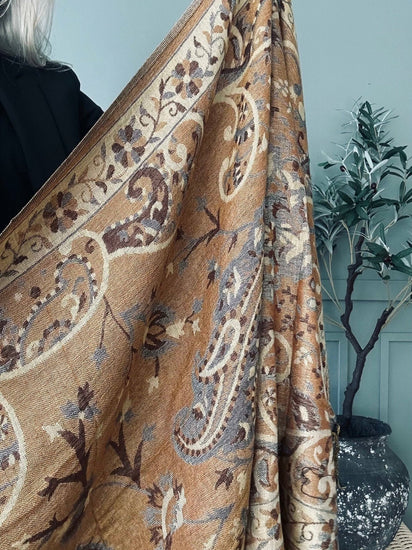 Tørklæde Paisley – Gylden / Cofee - VIAMAJA.DK