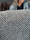 Tørklæde Silver grey - Blød strik - VIAMAJA.DK