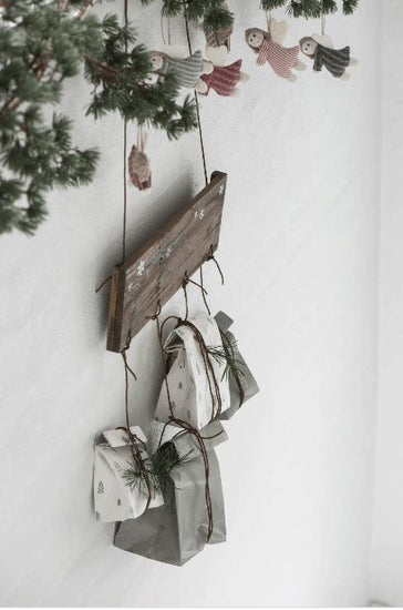Træskilt adventskalender 1-4 // FÅ ANTAL PÅ LAGER - VIAMAJA.DK