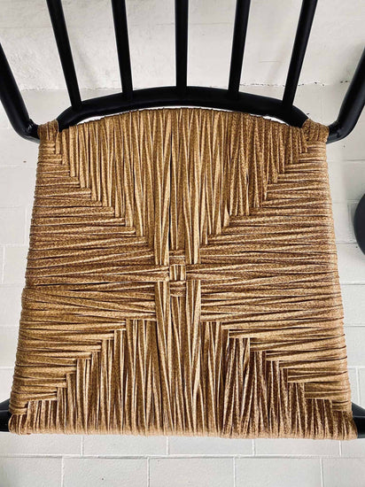 Tremmestol i sort aluminium / rattan - VIAMAJA.DK