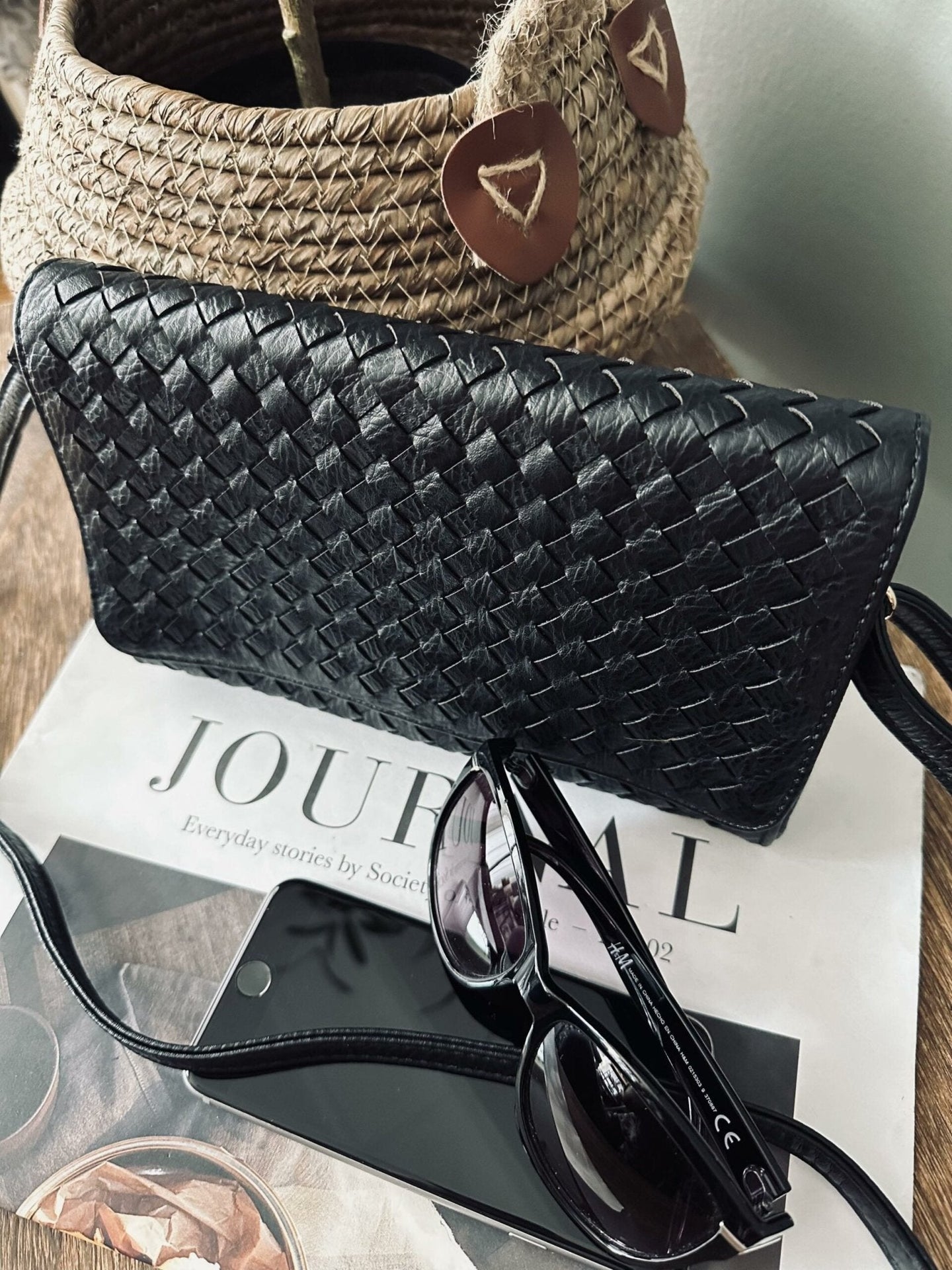 TREND Clutch – Black crossover - VIAMAJA.DK