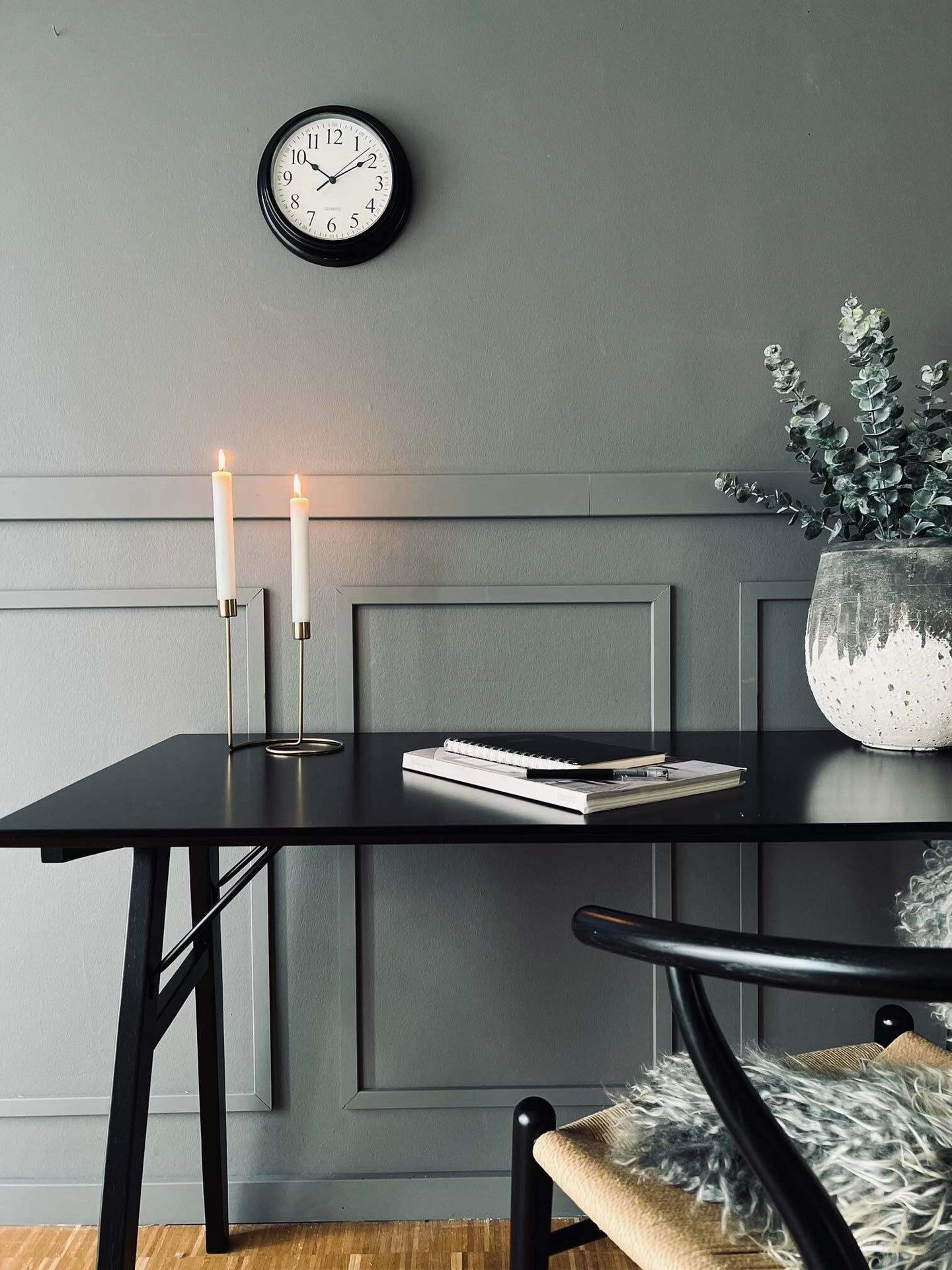 Ur i klassisk sort design - VIAMAJA.DK