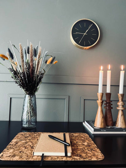 Ur i sort / guld - VIAMAJA.DK