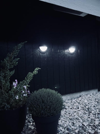 Væglampe med solceller – Sæt med 4 stk - VIAMAJA.DK