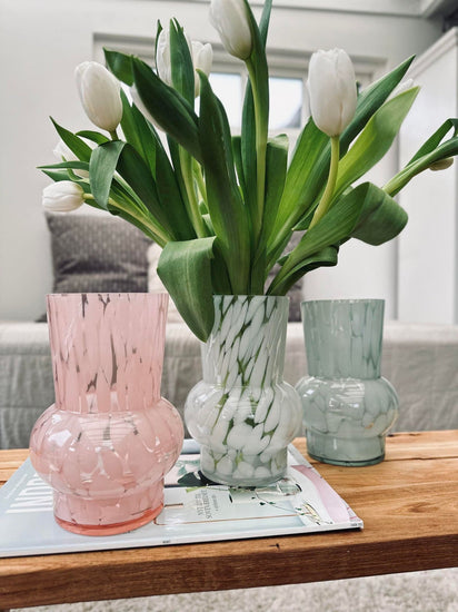 Vase 18cm Mundblæst glas – Rose - VIAMAJA.DK