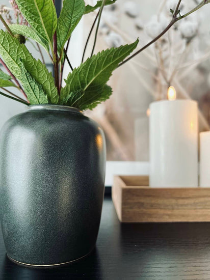 Vase H 12cm – Grå stentøj - VIAMAJA.DK