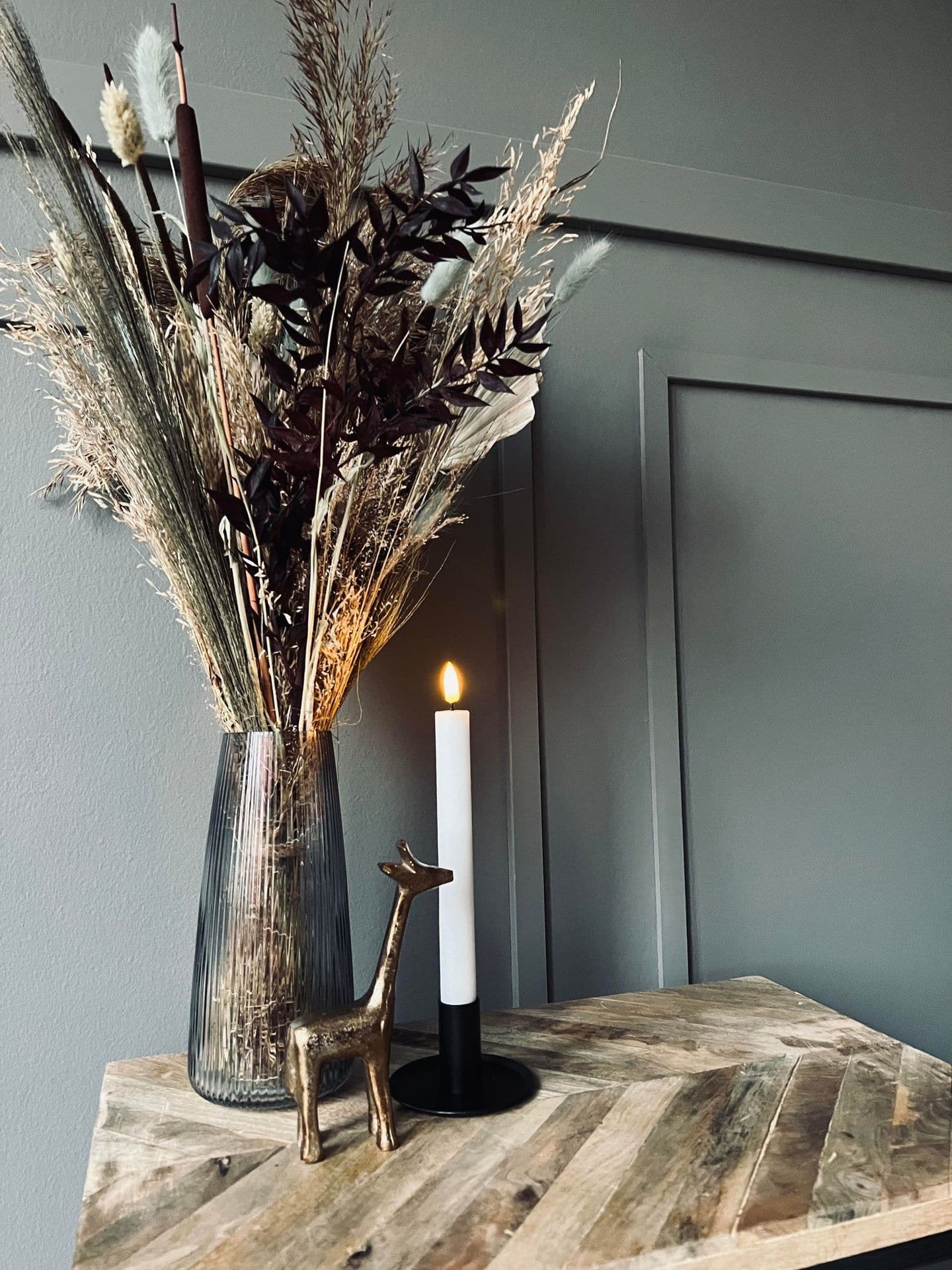 Vase konisk - Røgfarvet glas - VIAMAJA.DK