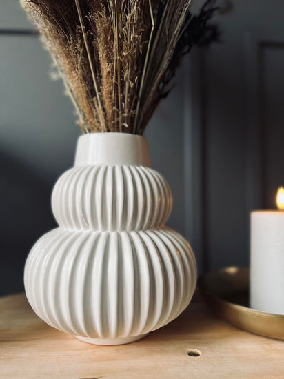 Vase - WHITE SHAPE - VIAMAJA.DK