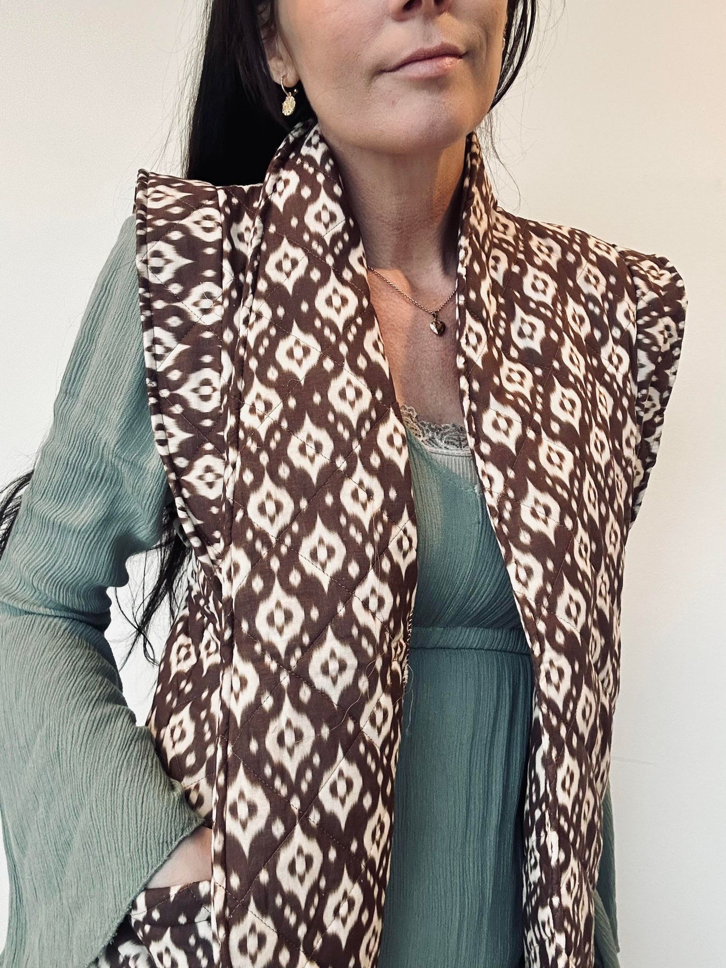 Vest Quilt brun - VIAMAJA.DK