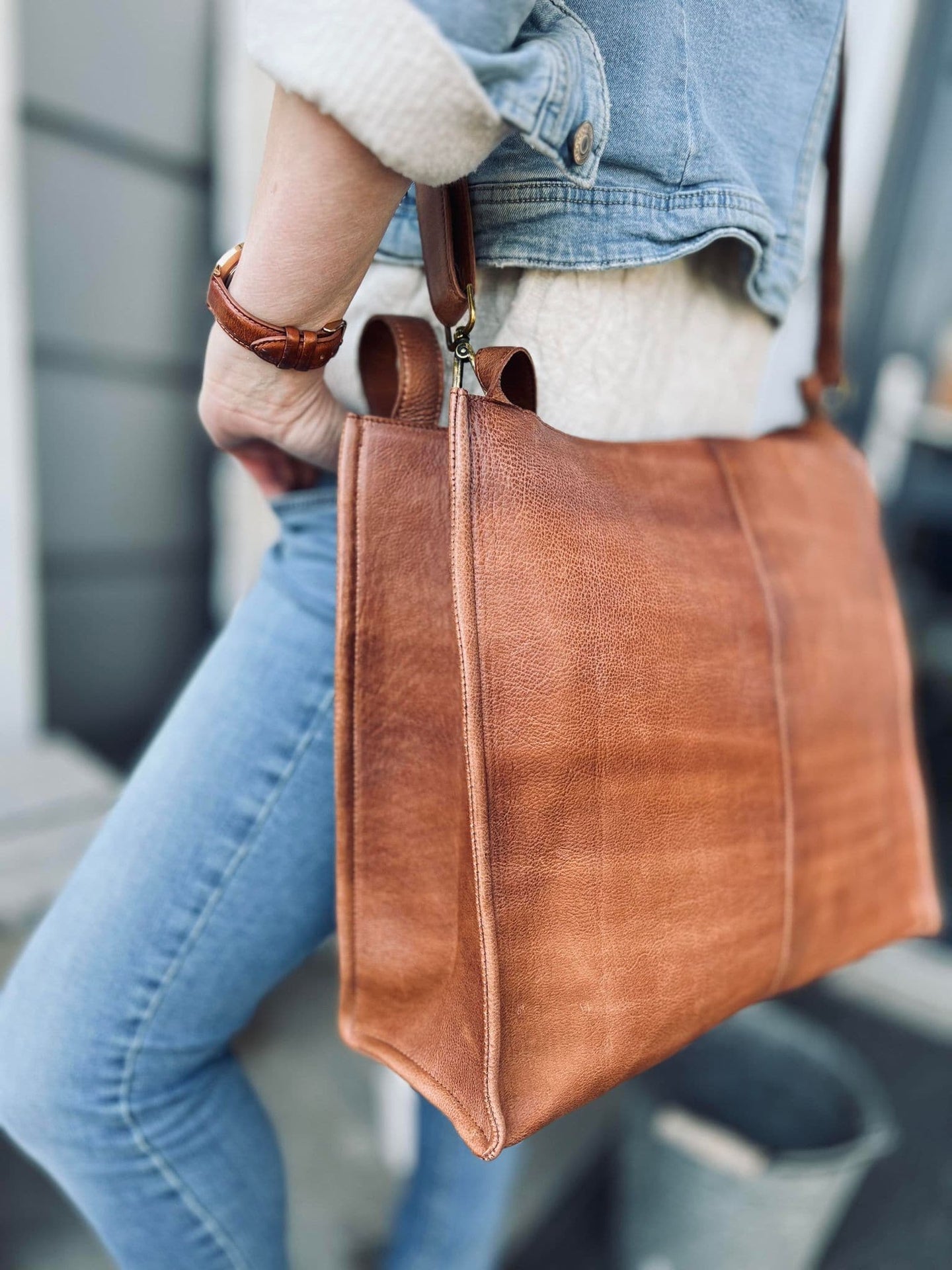 Work / Shopper - Lisa Walnut - VIAMAJA.DK