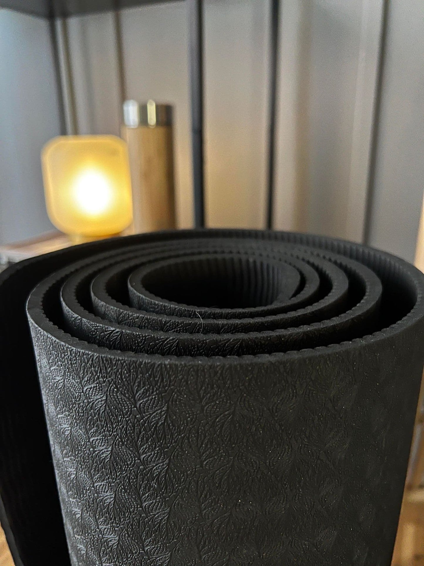 Yogamåtte ink bærestrop - VIAMAJA.DK